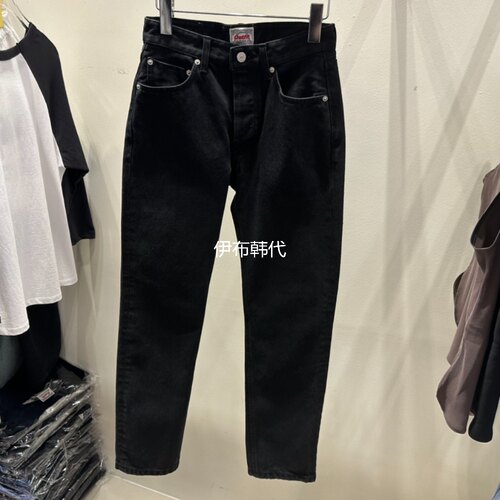 休闲黑色修身小脚裤牛仔裤女