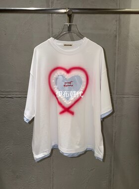 圆领爱心花边宽松短袖T恤女