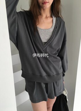 深V领纯色休闲宽松卫衣短裤套装
