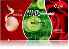 满28元包邮卡兰纳菲三合一奶膏蚕丝蛋白+黄瓜+玫瑰精油滋润保湿