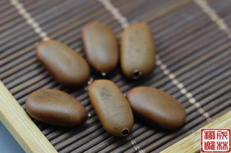 佛圣菩提 金钵柏香子库克凤眼龙眼麒麟眼菩提手链佛珠挂件雕刻