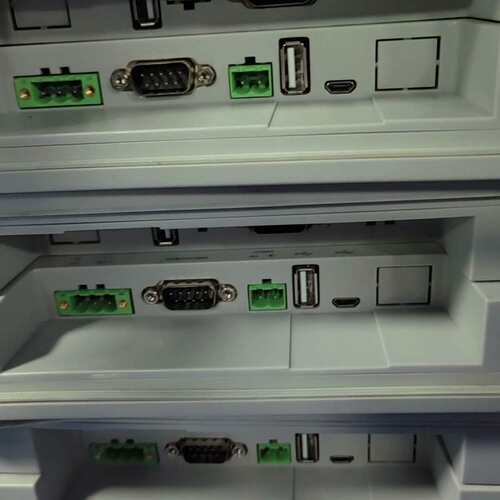 议价繁易7寸触摸屏FE6070W，功能包好！实物图