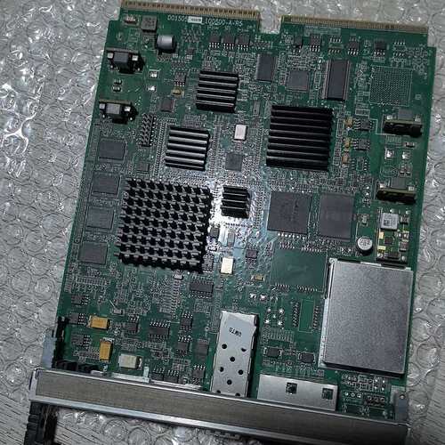 议价中兴BBU板卡CC17B，成色新， 拆机，功能正常，260一