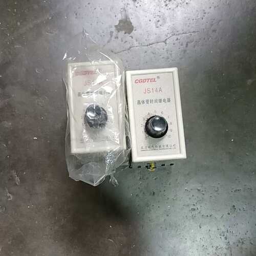 议价CGDT JS14A晶体管时间继电器，全新未使用，电压AC2