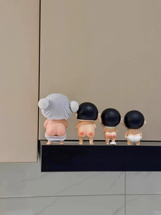 洗澡蜡笔小新摆件手办浴室客厅装饰品潮玩送男女朋友创意礼物