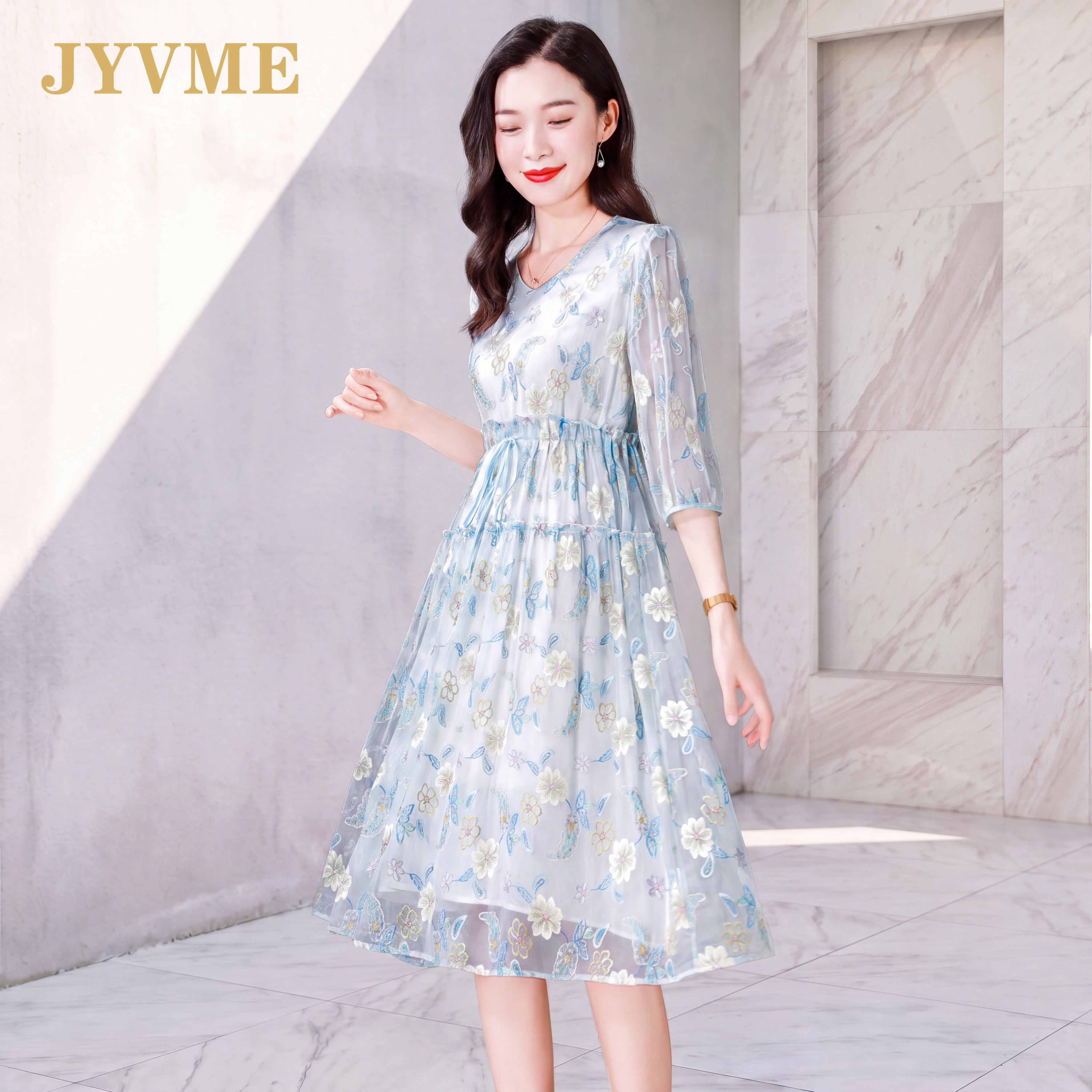 JyVme轻奢2026夏季新款真丝连衣裙V领气质百搭桑蚕丝时尚绣花裙子