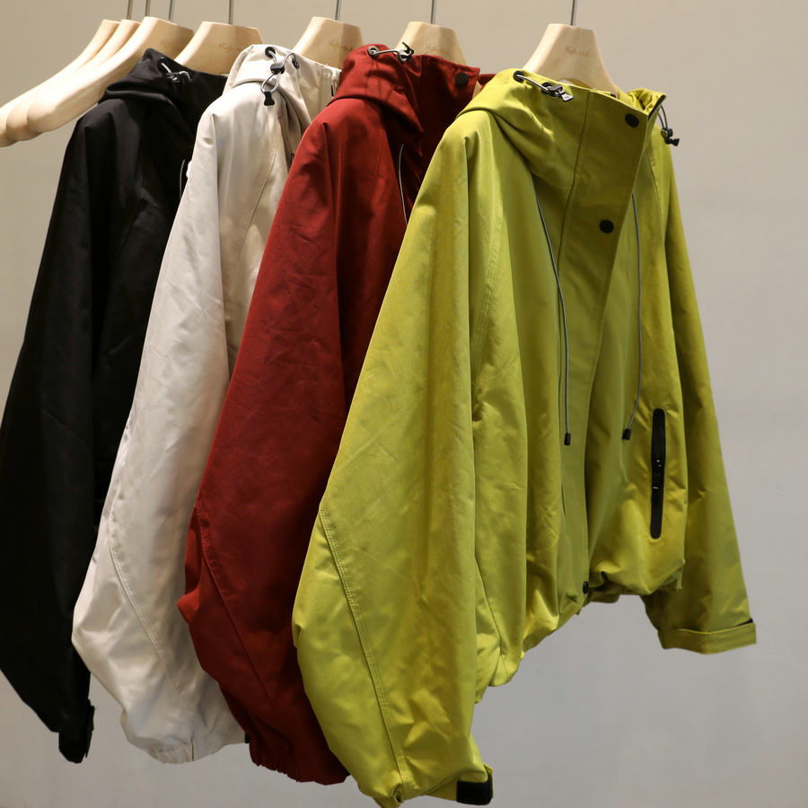 宽松休闲冲锋衣连帽外套