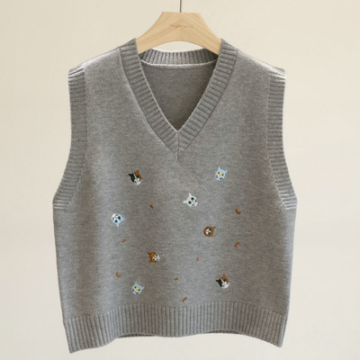 秋冬bi囤~学院风V领猫咪刺绣针织马甲女灰色无袖叠穿背心坎肩通勤