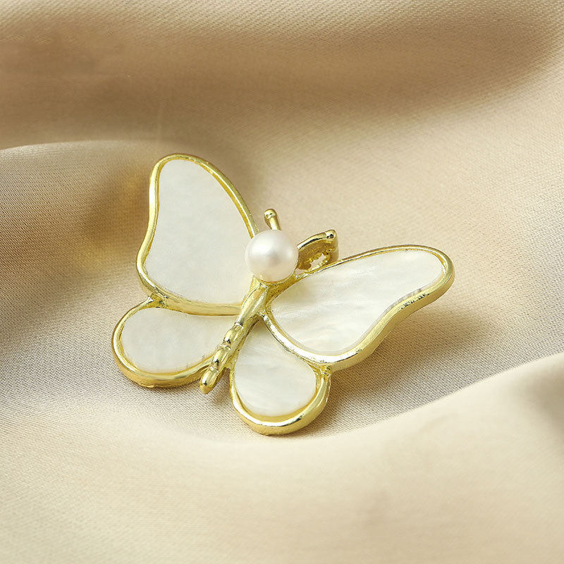 韩版气质优雅蝴蝶胸针淡水珍珠时尚个性胸花贝母复古西装别针胸饰