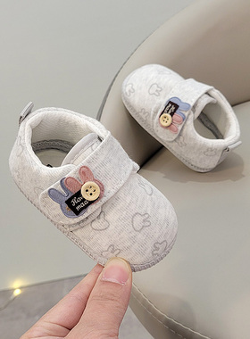 春秋季宝宝鞋子0-1岁婴儿鞋软底防滑学步鞋0-3-9-12个月8幼儿鞋新