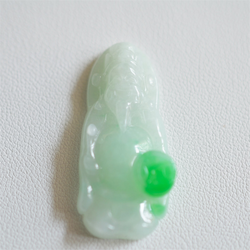 A货天然翡翠玉吊坠1糯种白底纯净阳绿色财神爷招财进宝