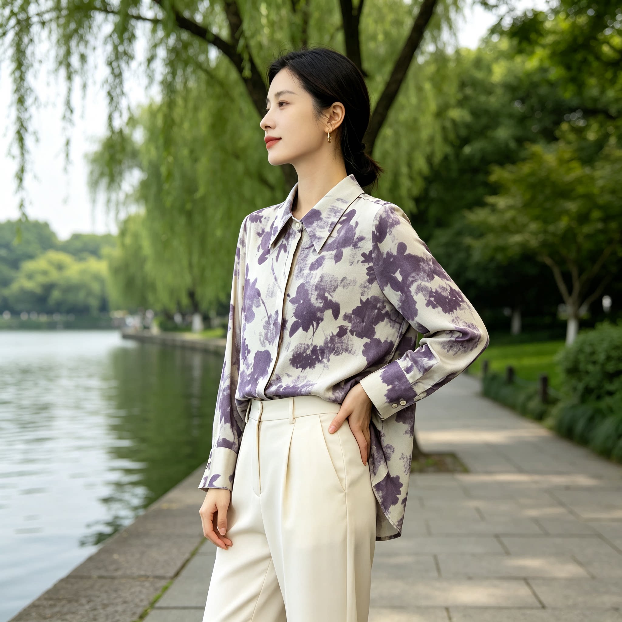 重磅桑蚕丝印花衬衫女 紫色水墨花宽松翻领长袖真丝通勤春秋衬衣