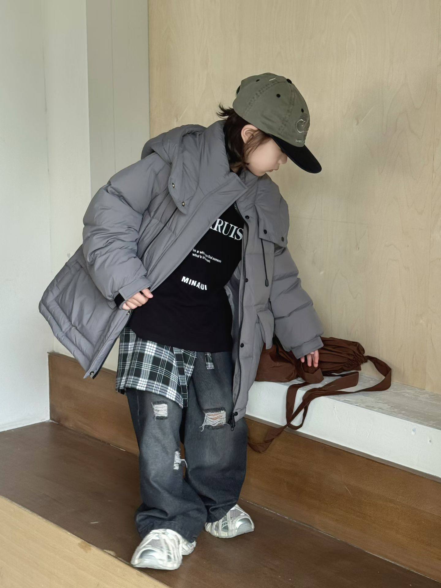 2025年新款新国标90白鸭绒羽绒服男孩中长款加绒加厚羽绒服