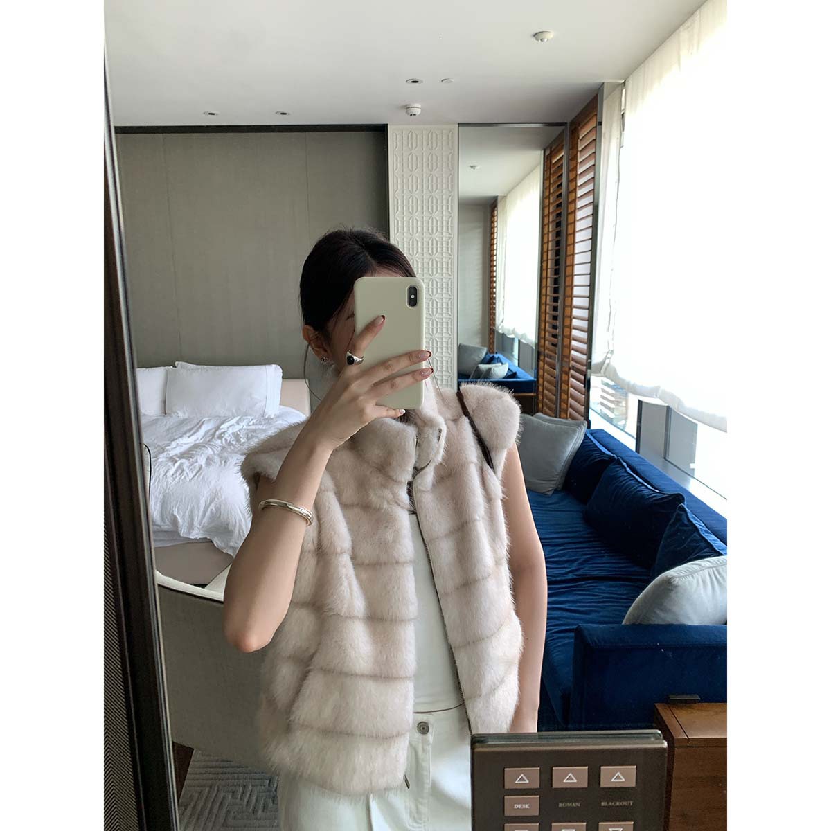 趋梦DT ETOLIE复古立领仿貂皮马甲女秋冬拉链款保暖无袖毛毛外套