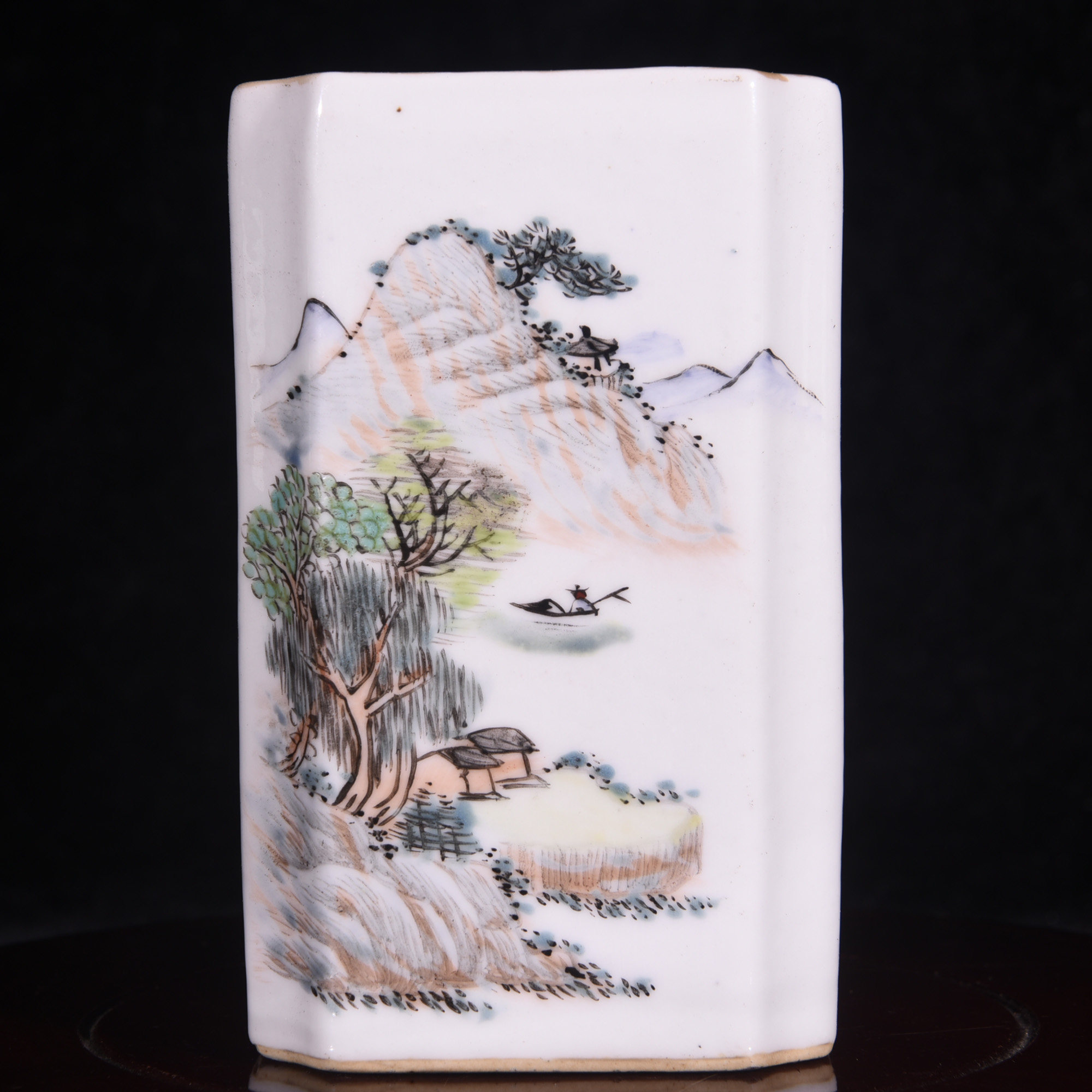 民国汪友棠绘浅绛彩粉彩山水高士访友图纹书法倭角笔筒
