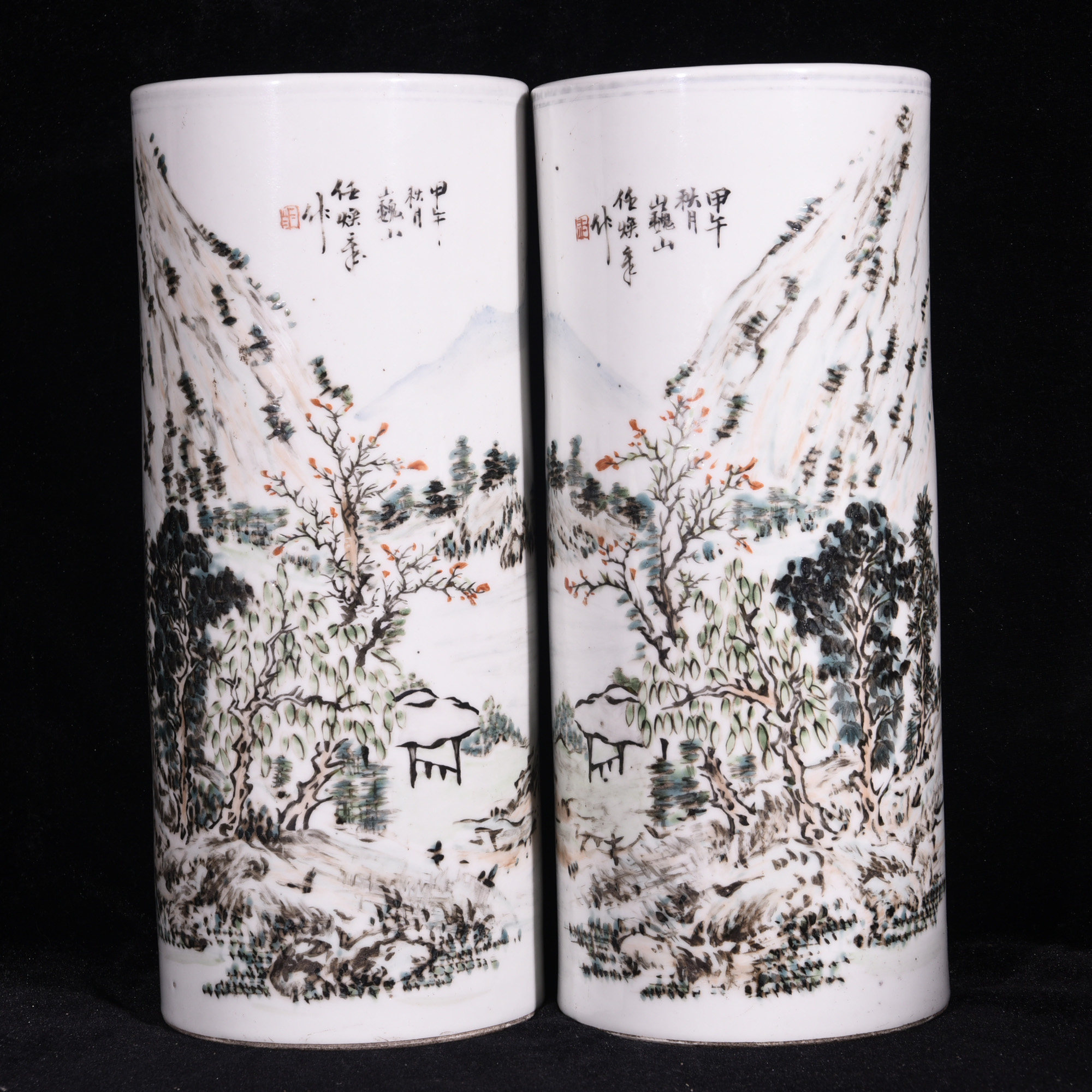 甲午秋月巍山任焕章作官窑内造浅绛彩山水纹帽筒