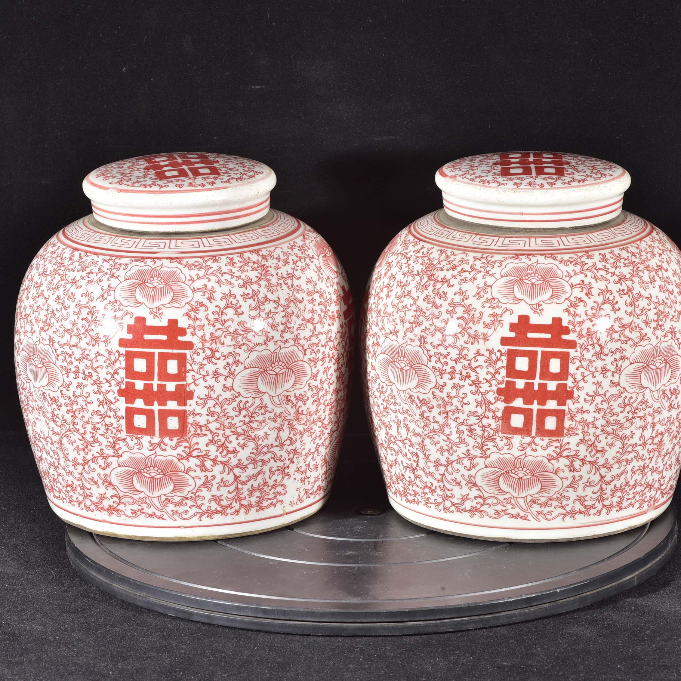 民国釉里红缠枝花纹双喜盖罐茶叶罐