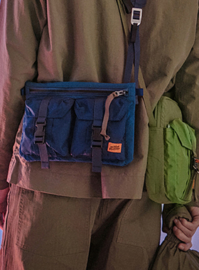 theMADHATcher 「无战旗下」立体袋装饰工装鞍囊包休闲单肩包