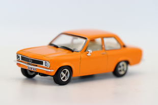 合金车 1/43 Opel Ascona A 欧宝 70年代汽车模型 经典收藏摆件