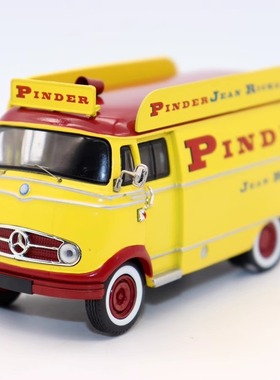 Premium ClassiXXS 1/43 Benz L319 奔c驰面包车PINDER运输车模型