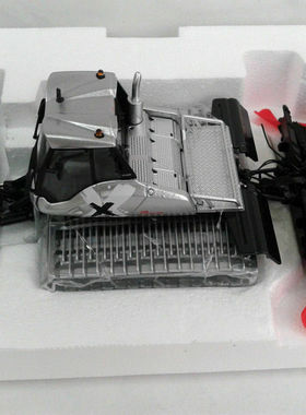 外贸Prinoth Bison 1/43合金普瑞诺特雪地车压雪机铲雪扫雪车模型