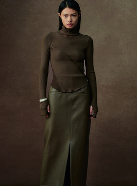 UNCHATGRIS 24AW 解构网纱拼接高领上衣