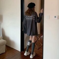 Real price lettering print slim loose Long Sleeve T-Shirt Medium Length