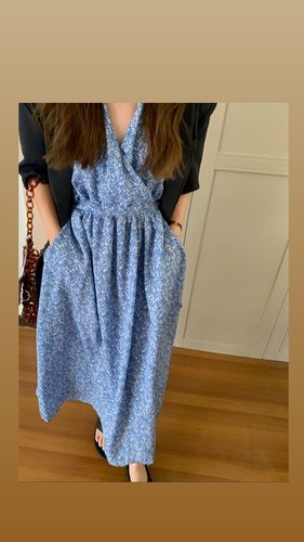 New real shooting real price Korean version waist closing V-neck Retro Blue Floral Dress summer style slim dress