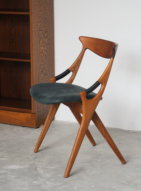 coznap 中古 | 丹麦产Arne Hovmand-Olsen设计 71号餐椅