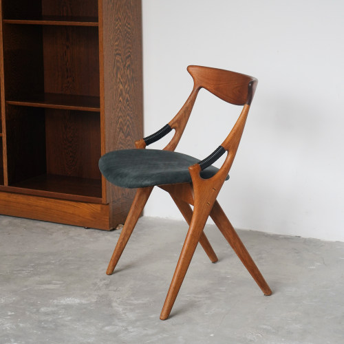 ArneHovmand-Olsen71号餐椅