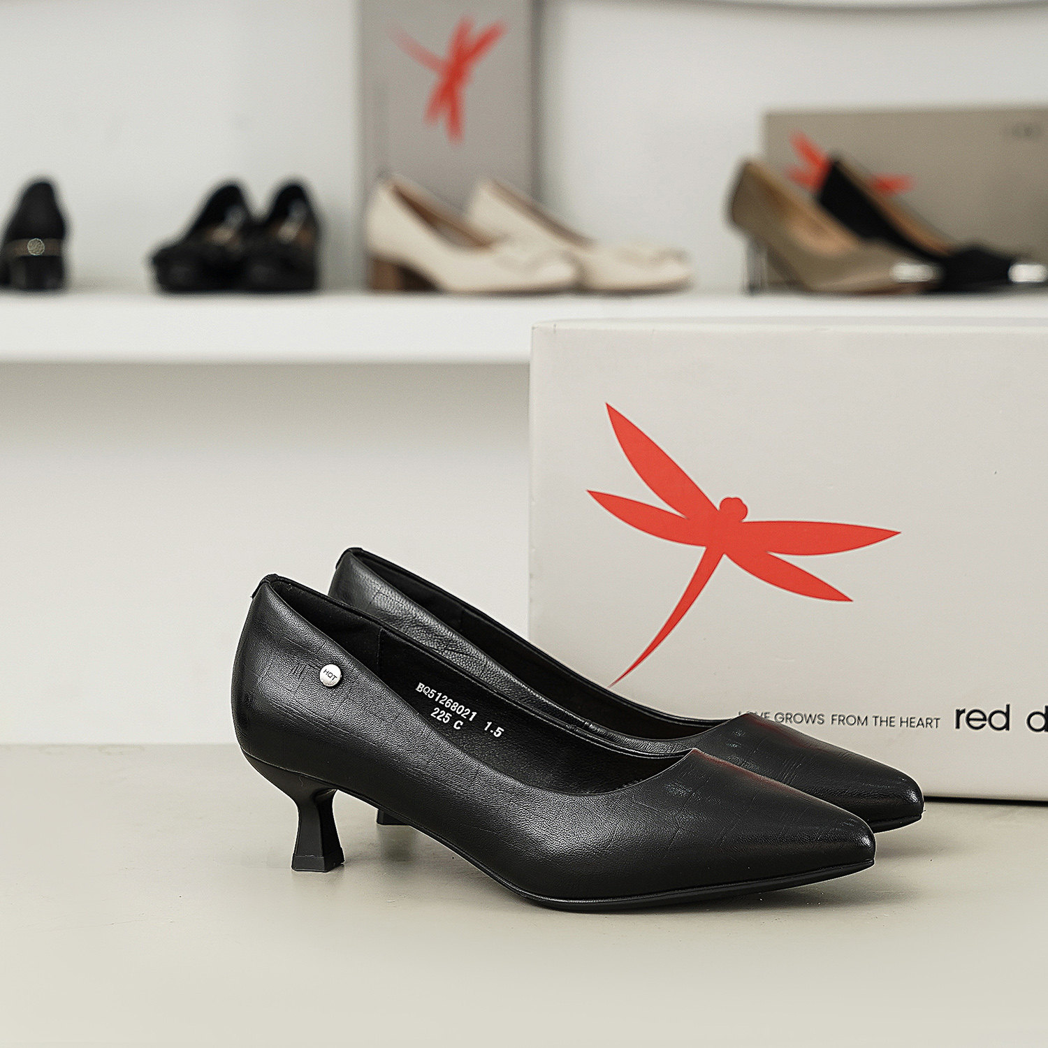 红蜻蜓BQ51268021新款女鞋正品细跟浅口皮鞋女单鞋增高软底不累脚