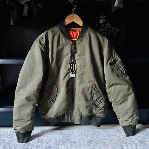 罕见复古版MA-1飞行服夹克宽松os棉服轻落色做旧阿美咔叽外套