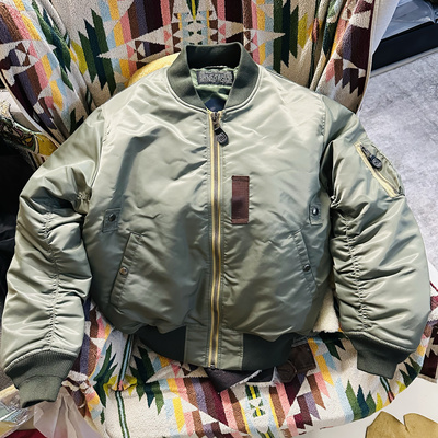 无手臂徽章纯色纯原飞行服MA-1基础款双绒300g填充宽松棉服夹克