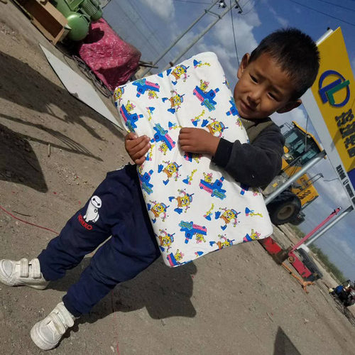 泰国天然儿童乳胶枕头护颈椎