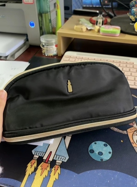 包邮修li可黑色三角洗漱包 底部可放粉刷24*12*12.5cm