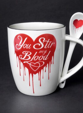 Alchemy Gothic ALMUG18 YOU STIR MY BLOOD血色爱心图案杯具套装