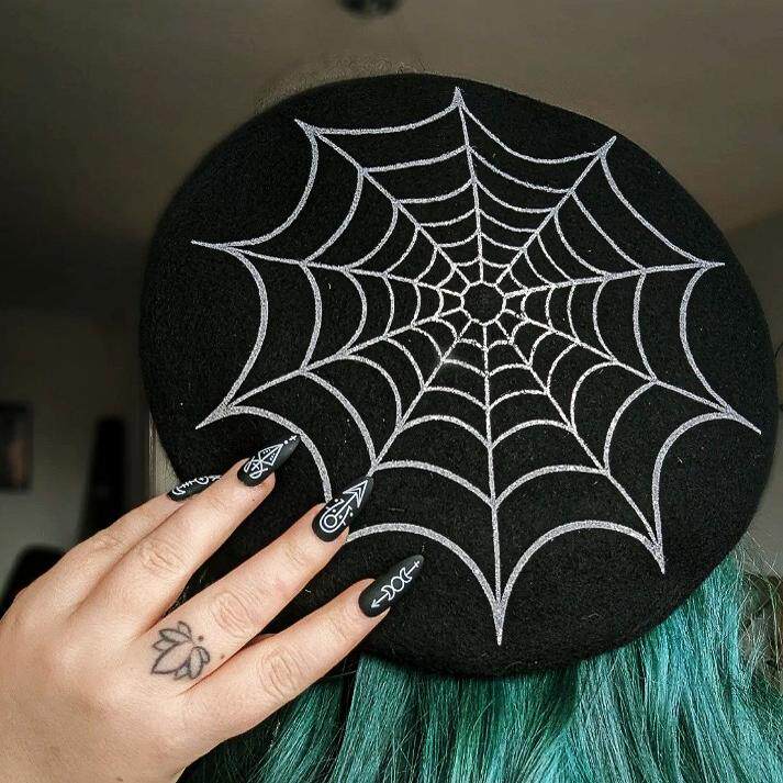 现货KREEPSVILLE 666暗黑哥特Web亚文化蜘蛛网羊毛摇滚贝雷帽