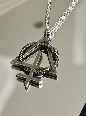 英国A牌巨兽乐队灵蛇十字架项链