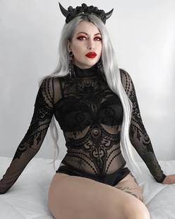 东欧RESTYLE暗黑哥特JEWEL BAT蝙蝠植绒亚文化透视打底连体衣