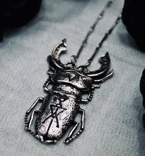 圣甲虫暗黑朋克风复古项链