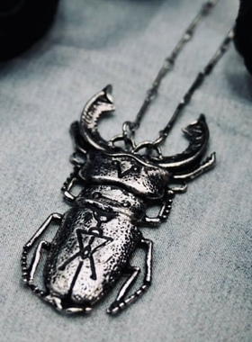 圣甲虫暗黑朋克风复古项链