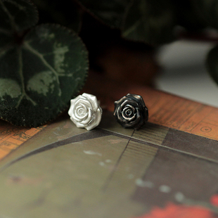 身境饰物‖黑与白‖原创设计纯银玫瑰耳钉 vintage风 天然红尖晶