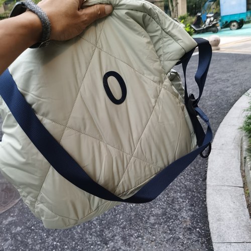 好品质羽绒棉绗棉户外骑行挎包露营逛街减龄大容量包单肩包斜挎包
