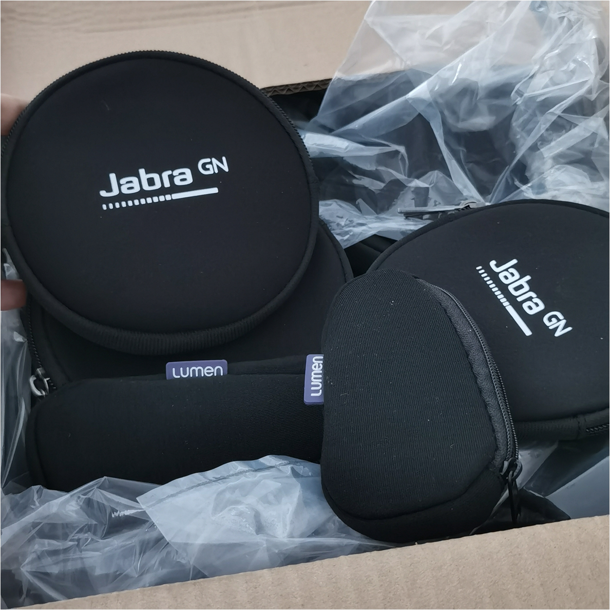 潜水料数码耳机U盘充电头数据线钥匙零钱包收纳包多功能收纳包