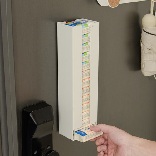 磁吸手帕纸收纳盒入户门