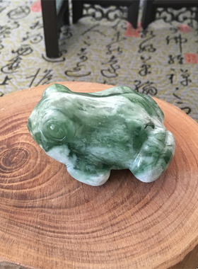 天然玉石岫岩玉青蛙岫玉摆件呱呱来财手把件手把玩茶宠