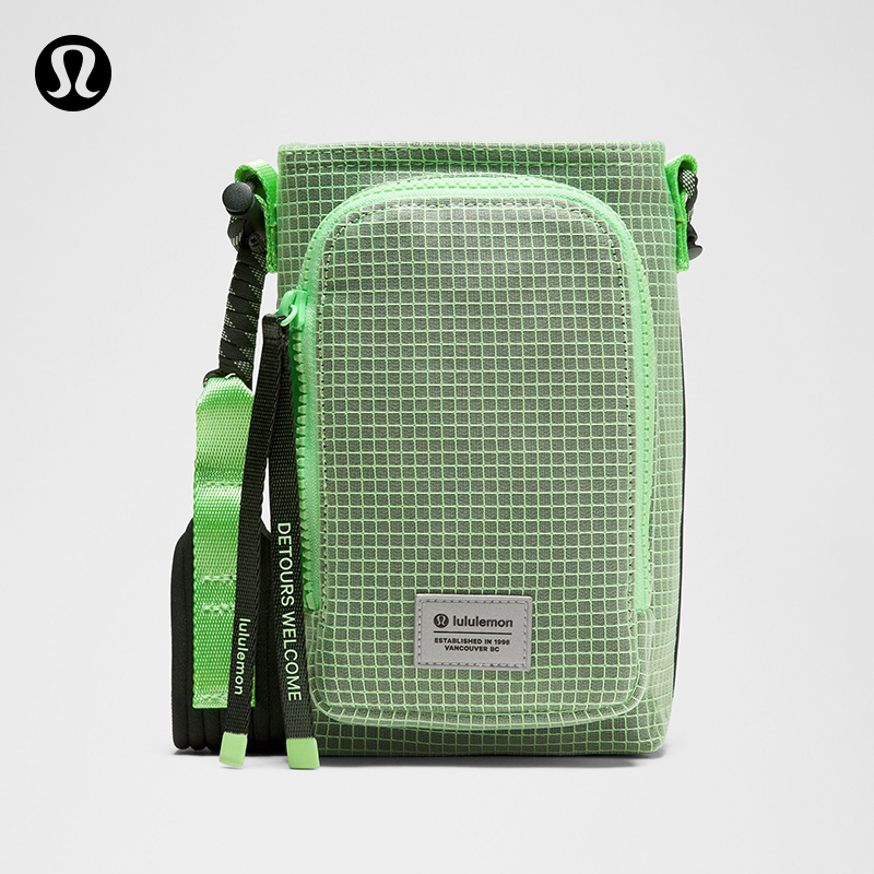 WaterBole带前侧口袋斜