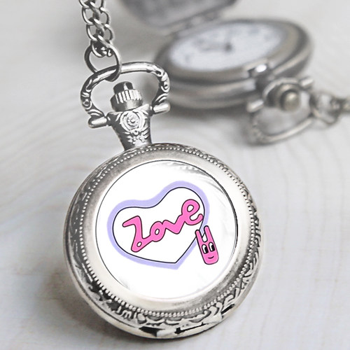 章鱼哔章鱼噼p的原罪二次元复古翻盖怀表动漫挂表项链表