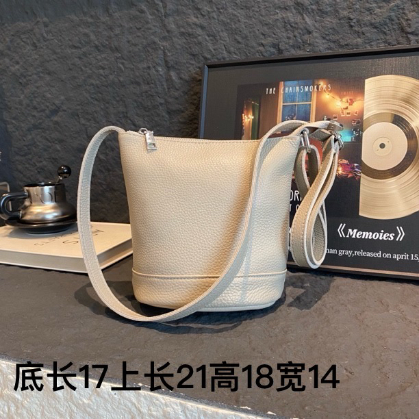 【头层牛皮】真皮女包单肩斜挎包水桶包