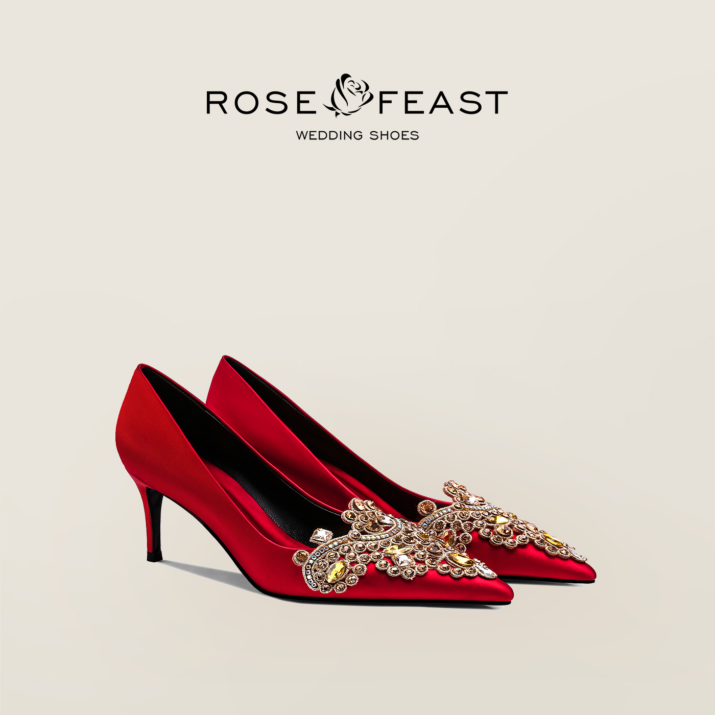 红色绸缎中式婚鞋rosecastle